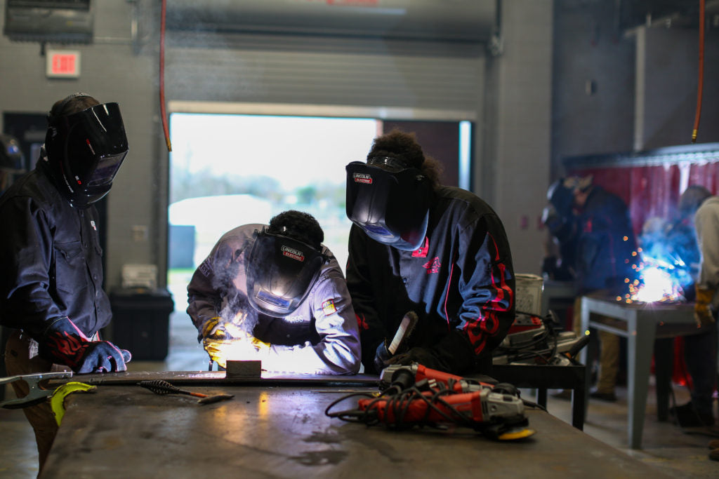 Your Complete Guide How To Become A Welder – Knox Incorporated